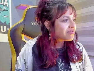 Littlelua's Live Sex Cam Show