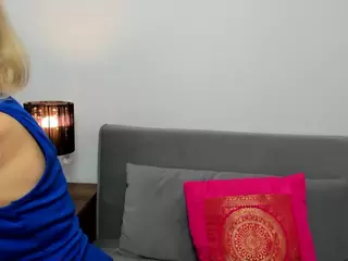 CrystalSexy's Live Sex Cam Show