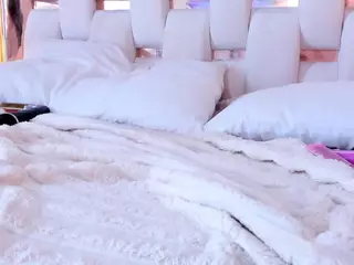 hazel-ross-tcw's Live Sex Cam Show