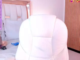 hazel-ross-tcw's Live Sex Cam Show