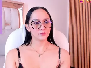 hazel-ross-tcw's Live Sex Cam Show