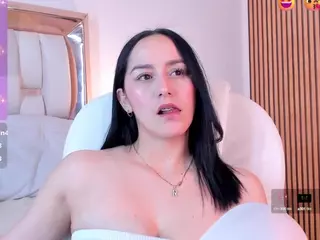 hazel-ross-tcw's Live Sex Cam Show