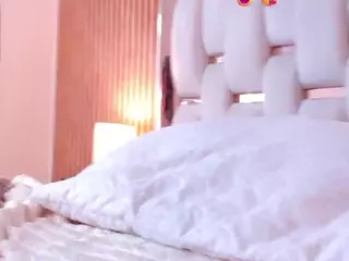 hazel-ross-tcw's Live Sex Cam Show