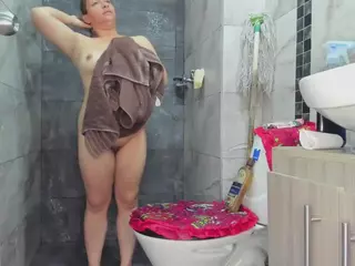Hotandfierylatinos2024's Live Sex Cam Show