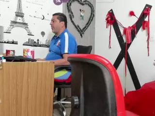 Hotandfierylatinos2024's Live Sex Cam Show