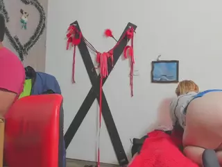 Hotandfierylatinos2024's Live Sex Cam Show
