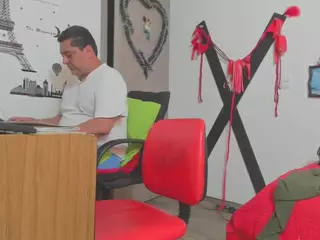 Hotandfierylatinos2024's Live Sex Cam Show