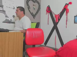 Hotandfierylatinos2024's Live Sex Cam Show