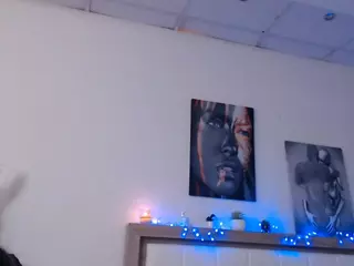 LaylaCruzRose's Live Sex Cam Show