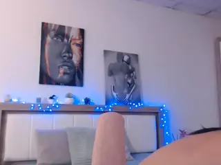 LaylaCruzRose's Live Sex Cam Show