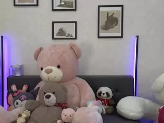 Jenie-Fire's Live Sex Cam Show