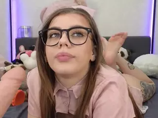 Jenie-Fire's Live Sex Cam Show