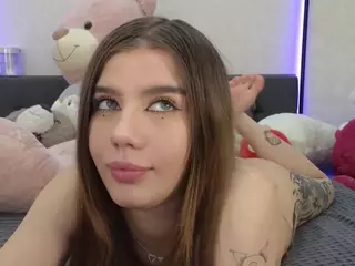 Jenie-Fire's Live Sex Cam Show