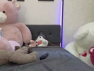 Jenie-Fire's Live Sex Cam Show