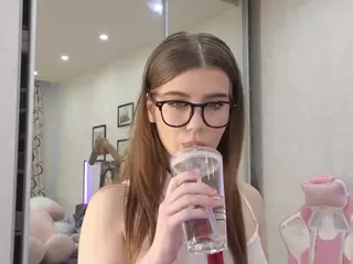 Jenie-Fire's Live Sex Cam Show