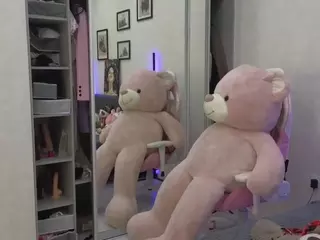 Jenie-Fire's Live Sex Cam Show