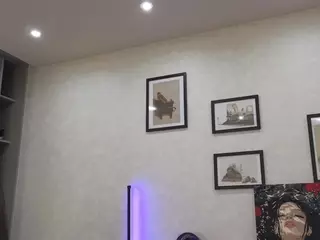 Jenie-Fire's Live Sex Cam Show