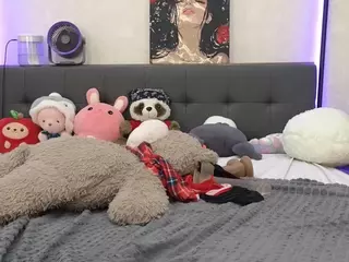 Jenie-Fire's Live Sex Cam Show