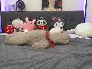 Jenie-Fire's Live Sex Cam Show