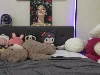Jenie-Fire's Live Sex Cam Show