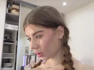Jenie-Fire's Live Sex Cam Show
