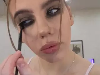Jenie-Fire's Live Sex Cam Show