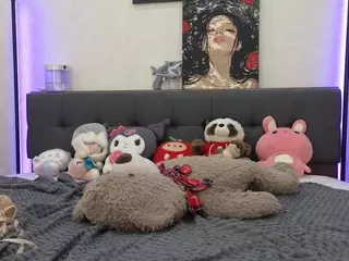 Jenie-Fire's Live Sex Cam Show