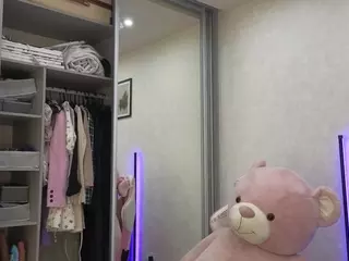 Jenie-Fire's Live Sex Cam Show