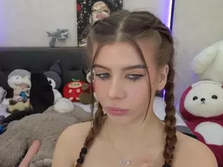 Jenie-Fire's Live Sex Cam Show