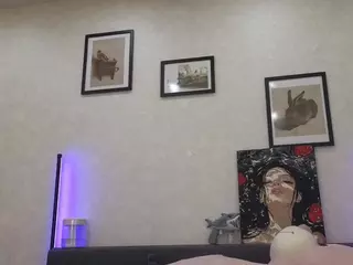 Jenie-Fire's Live Sex Cam Show