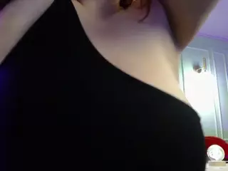 LaynaJucyBoobs's Live Sex Cam Show