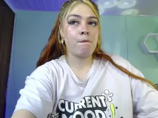 LaynaJucyBoobs's Live Sex Cam Show
