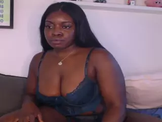 Queen Amara's Live Sex Cam Show