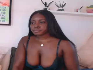 Queen Amara's Live Sex Cam Show