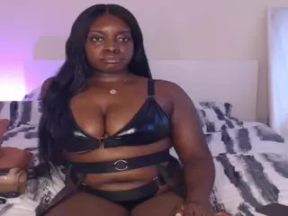 Queen Amara's Live Sex Cam Show