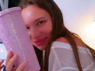 sweetKittyyyy's Live Sex Cam Show