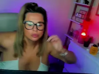DianaGoddess87's Live Sex Cam Show