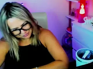 DianaGoddess87's Live Sex Cam Show