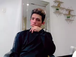 leo-andmilly's Live Sex Cam Show
