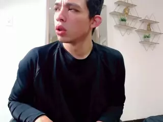 leo-andmilly's Live Sex Cam Show