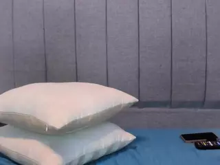Saraah-Cooper's Live Sex Cam Show