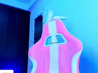 Aisha-Sanzz's Live Sex Cam Show