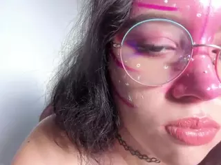 Wanda-Doll's Live Sex Cam Show