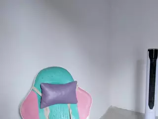 Wanda-Doll's Live Sex Cam Show