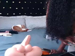 DominantEbony's Live Sex Cam Show