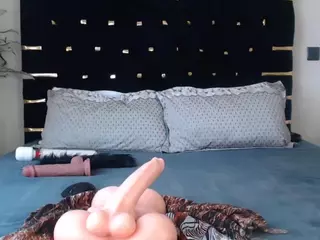 DominantEbony's Live Sex Cam Show