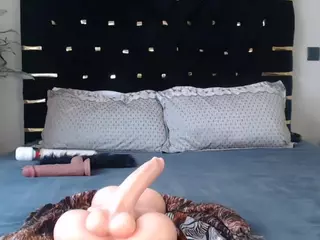 DominantEbony's Live Sex Cam Show