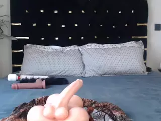 DominantEbony's Live Sex Cam Show