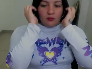 jullymessyy's Live Sex Cam Show