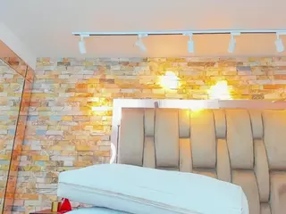 Ximena-Case's Live Sex Cam Show